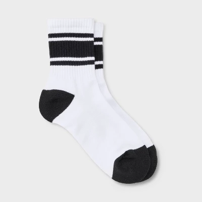 Women's Game Day Varsity Stripe Ribbed Cushioned Mid Crew Socks - Wild Fable™ 3 Women's Game Day Varsity Stripe Ribbed Cushioned Mid Crew Socks - Wild Fable™ - Image 3