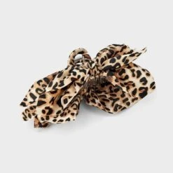 Triple Bow Claw Hair Clip - Wild Fable™ -Trendy Wear Women Store GUEST cbd2ce69 50b5 4790 9331 e8103e16dacc