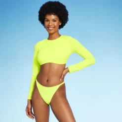 Women's Cropped Open Back Rashguard - Wild Fable™ -Trendy Wear Women Store GUEST f916201a 30ec 4766 b8b6 b6aa6198bc47